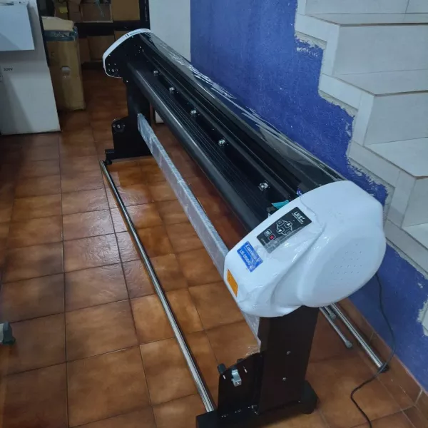 Plotter De Risco Para Confecção 2000mm Novo 